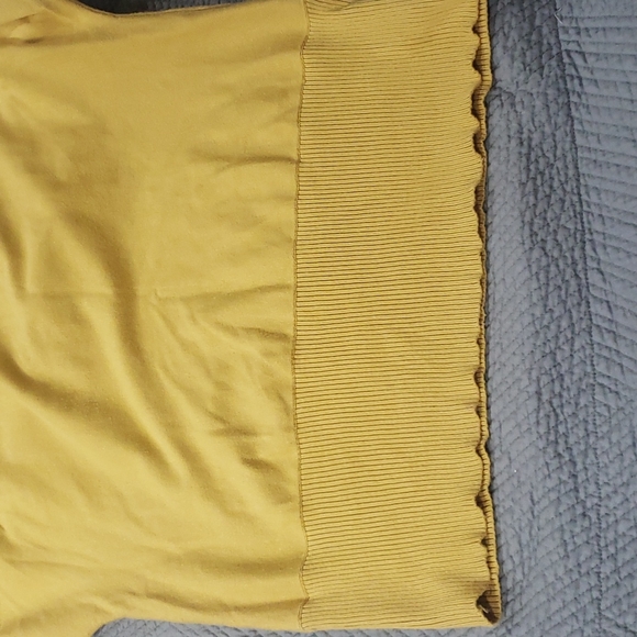 Top - Picture 8 of 9